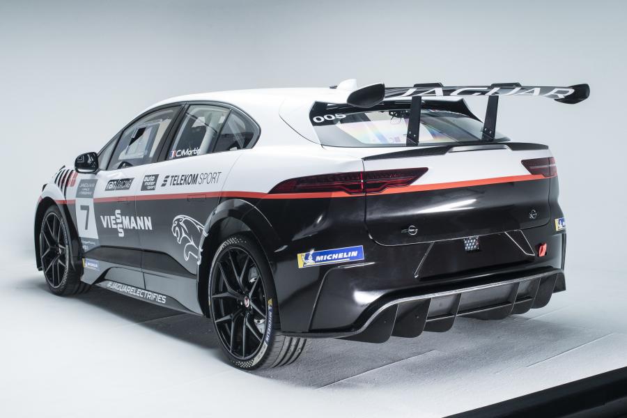  Jaguar I-Pace eTrophy Viessmann Team Germany 2018 года  (фото 2 из 10)
